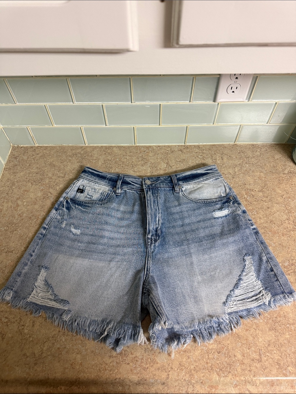 KANCAN Light Wash Denim Frayed Hem Women’s Shorts